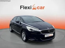 Azul Usado 2017 DS Automobiles DS5 So Chic Citadino | € 15.790