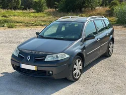 Usado 2008 Renault Mégane III Sedan | € 2.450 (Bom preço)