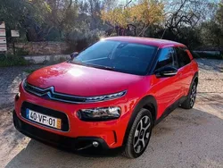 Usado 2018 Citroën C4 PureTech Sedan | € 13.500 (Preço justo)