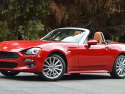 Branco Usado 2017 Fiat 124 Spider Lusso Cabrios | € 20.250