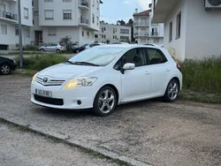 Usado 2010 Toyota Auris Sedan | € 6.900 (Caro)