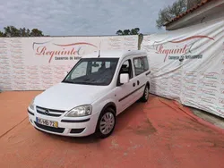 Branco Usado 2011 Opel Combo Monovolume | € 8.990