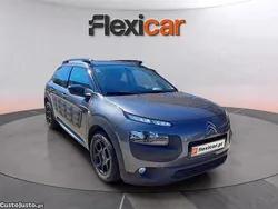 Cinza Usado 2018 Citroën C4 Cactus Feel Citadino | € 10.490 (Preço justo)