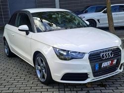 Branco Usado 2014 Audi A1 Attraction Citadino | € 9.990 (Bom preço)