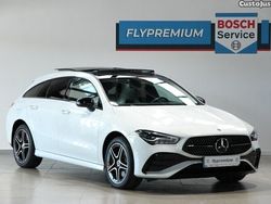 Branco Usado 2023 Mercedes CLA250e Shooting Brake AMG line Carrinha | € 48.490
