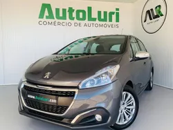 Cinzento Usado 2016 Peugeot 208 Style Citadino | € 9.950 (Preço justo)