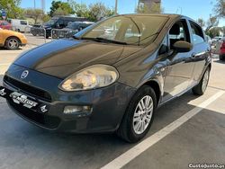 Cinza Usado 2017 Fiat Punto Easy Citadino | € 8.900 (Preço justo)
