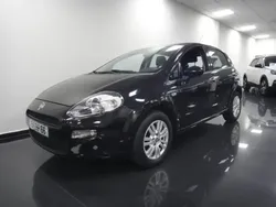 Preto Usado 2016 Fiat Punto Lounge Citadino | € 6.000 (Super Preço)