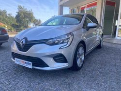 Cinza Usado 2021 Renault Clio V Intens | € 14.990 (Preço justo)
