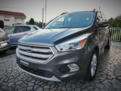 Cinzento Usado 2016 Ford Kuga SUV | € 13.990 (Preço justo)