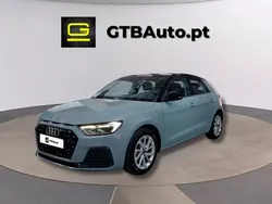 Cinzento Usado 2024 Audi A1 Sportback Citadino | € 33.900