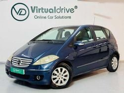 Azul Usado 2005 Mercedes A180 Elegance Sedan | € 4.750 (Preço justo)