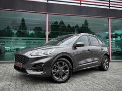 Cinzento Usado 2022 Ford Kuga SUV | € 23.250 (Preço justo)