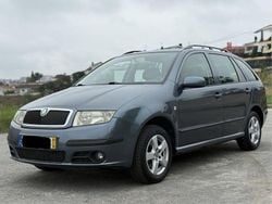 Usado 2005 Skoda Fabia Citadino | € 2.950 (Preço justo)