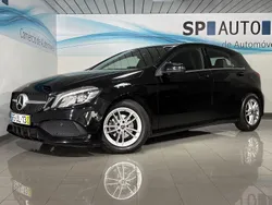 Preto Usado 2018 Mercedes A180 Style | € 18.900 (Preço justo)