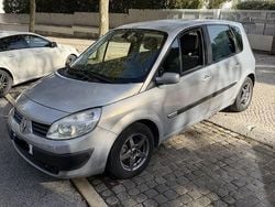 Usado 2003 Renault Scénic Monovolume | € 2.400 (Preço justo)