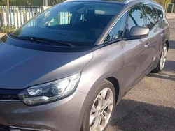 Cinzento Usado 2018 Renault Grand Scénic IV Monovolume | € 15.990 (Preço elevado)