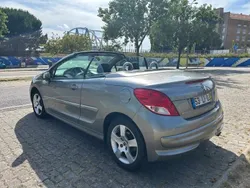 Cinzento Usado 2011 Peugeot 207 CC Cabrios | € 11.000 (Caro)