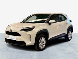 Branco (sólida) Usado 2024 Toyota Yaris Comfort | € 26.750 (Preço justo)