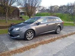 Usado 2012 Toyota Avensis Sedan | € 8.500 (Preço justo)