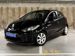 Preto Usado 2008 Mazda 2 Exclusive Citadino | € 5.490
