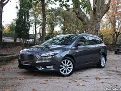 Cinza Usado 2018 Ford Focus Titanium | € 13.450 (Preço justo)