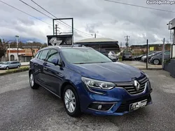 Azul Usado 2018 Renault Mégane IV LIMITED Carrinha | € 13.500 (Super Preço)