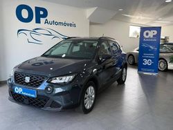 Cinza Usado 2023 Seat Arona Reference SUV | € 16.950 (Preço elevado)