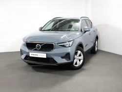 Cinza Usado 2023 Volvo XC40 SUV | € 31.900 (Preço justo)