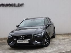 Cinza Usado 2024 Volvo V60 Core Carrinha | € 44.800 (Preço justo)