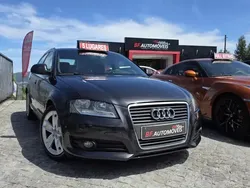 Cinzento Usado 2009 Audi A3 Sportback Sport Citadino | € 11.500