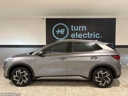 Cinza Usado 2023 BYD Atto 3 Design SUV | € 27.250 (Bom preço)