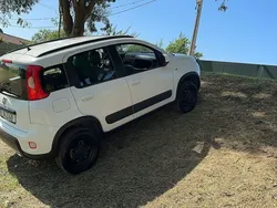 Branco Usado 2019 Fiat Panda Cross Cross Citadino | € 8.980