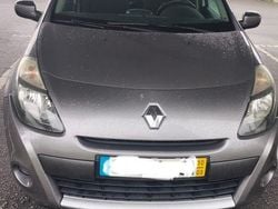 Usado 2010 Renault Clio III Sedan | € 3.500 (Preço justo)