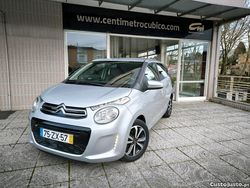 Cinza Usado 2020 Citroën C1 Shine Citadino | € 10.950 (Preço justo)