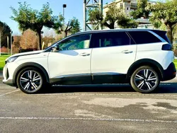 Usado 2021 Peugeot 5008 GT-line Monovolume | € 28.000 (Bom preço)