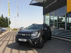 Cinzento Usado 2024 Dacia Duster SUV | € 19.690 (Preço justo)