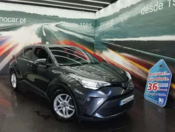 Cinzento Usado 2023 Toyota C-HR SUV | € 27.299 (Bom preço)