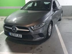 Usado 2019 Mercedes A160 Sedan | € 18.750 (Super Preço)