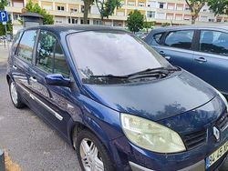 Usado 2004 Renault Scénic II Monovolume | € 2.600 (Bom preço)