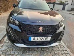 Usado 2021 Peugeot e-2008 Allure SUV | € 20.000 (Preço elevado)