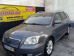 Cinza Usado 2003 Toyota Avensis Sol Carrinha | € 4.750 (Preço justo)