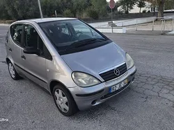 Usado 2000 Mercedes A170 SE Sedan | € 2.399 (Bom preço)