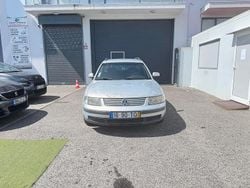 Cinza Usado 1999 VW Passat Carrinha | € 2.500 (Bom preço)