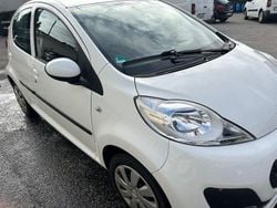 Usado 2012 Peugeot 107 Active Citadino | € 4.929 (Super Preço)