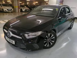Preto Usado 2020 Mercedes A180 Style Sedan | € 24.500 (Preço justo)