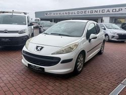 Branco Usado 2008 Peugeot 207 | € 2.900 (Bom preço)
