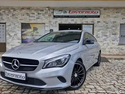 Cinza Usado 2017 Mercedes CLA180 Shooting Brake Urban Carrinha | € 17.900 (Bom preço)