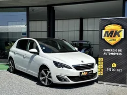 Branco Usado 2016 Peugeot 308 Allure Citadino | € 15.500 (Preço elevado)