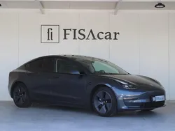 Cinzento Usado 2021 Tesla Model 3 Sedan | € 32.900 (Preço elevado)